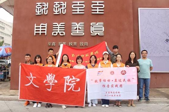 零下20摄氏度灭火，消防员被冻出冰铠甲
